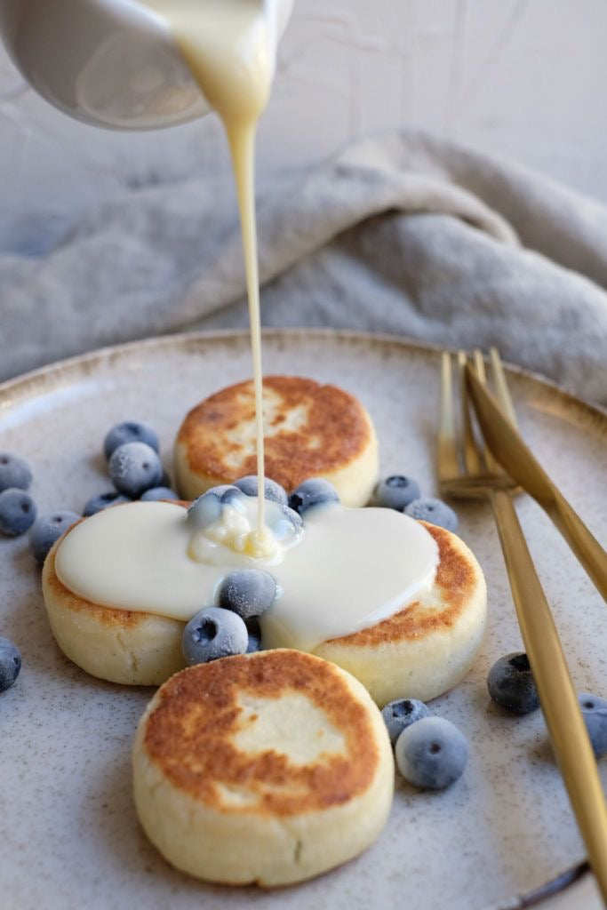 Сырники с черникой